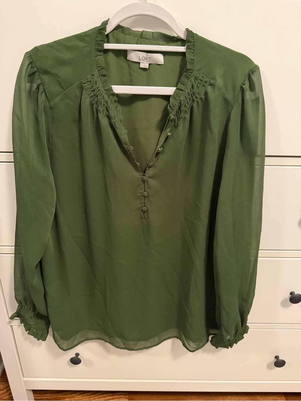 LOFT Green Blouse - Size Medium
